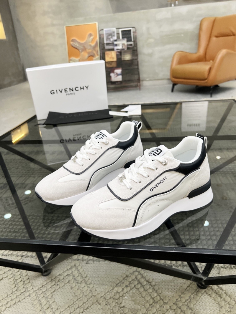 Givenchy Sneakers